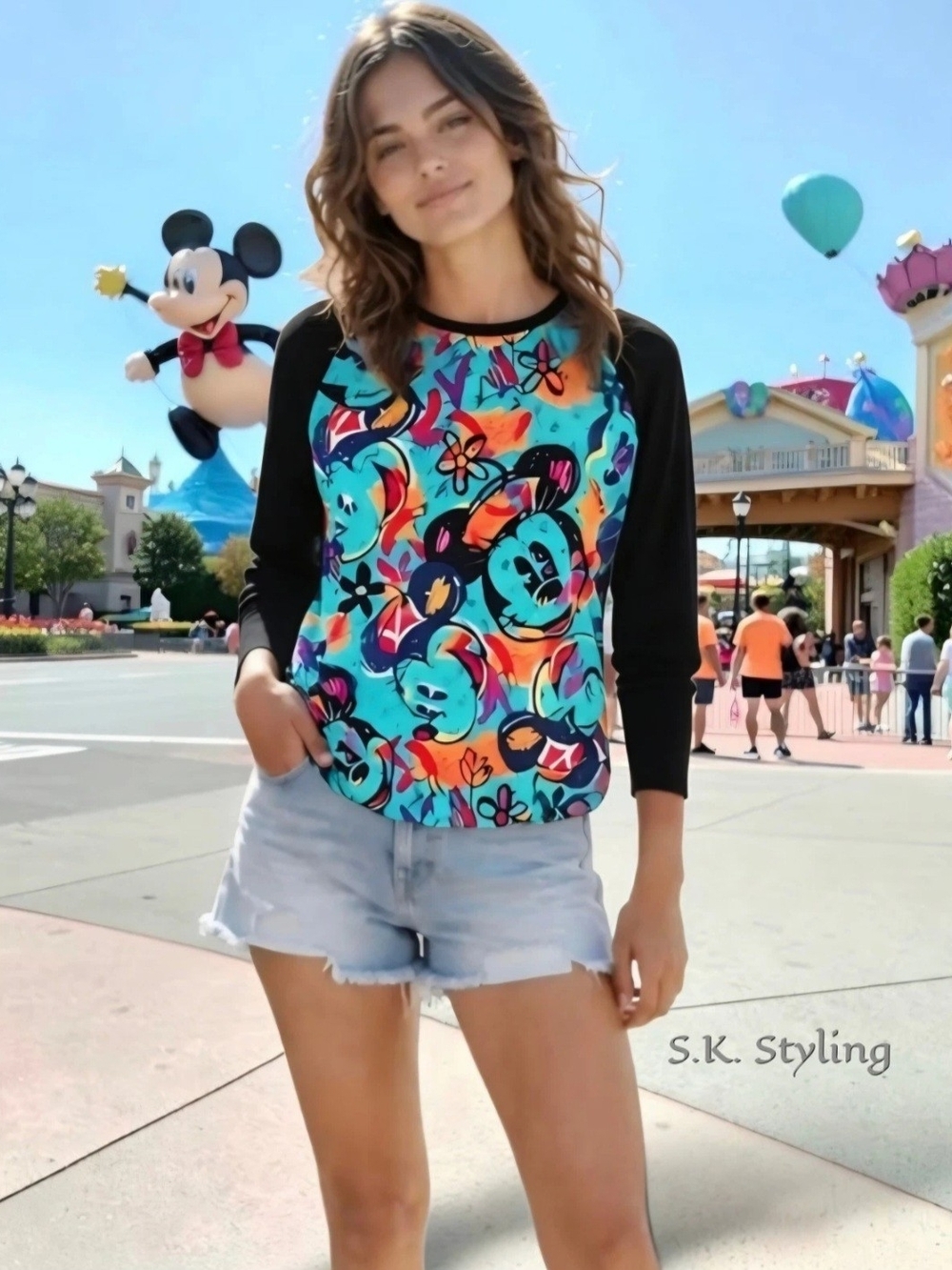 Disney's Mickey Mouse Soft Knit Raglan Baseball Style T-Shirt Top Large/X-Large